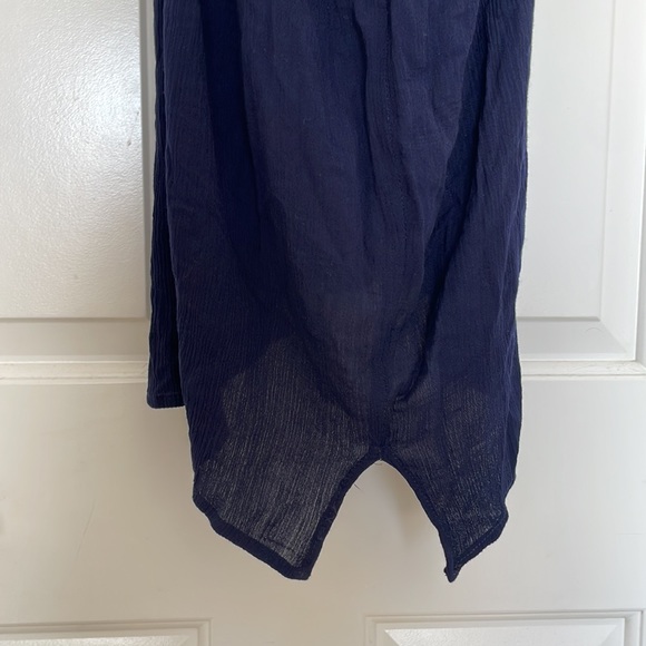 Mid length navy blue and white dress - Picture 4 of 9